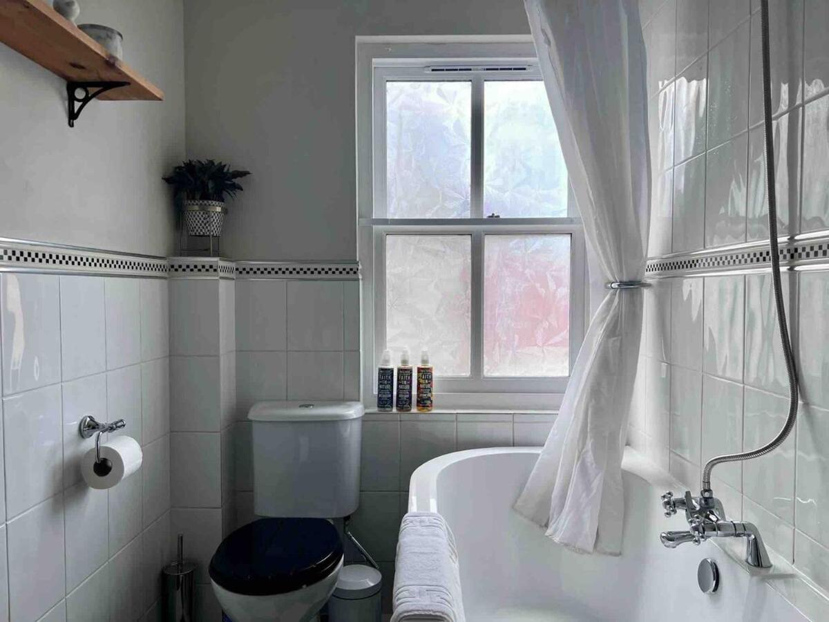 Cosy Georgian Cottage - Parking - Central Frome Buitenkant foto